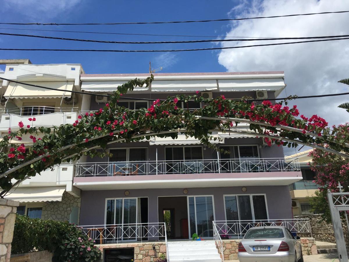 Irini Boutique Rooms!!! Himarë Exterior foto