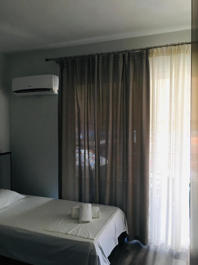 Irini Boutique Rooms!!! Himarë Exterior foto