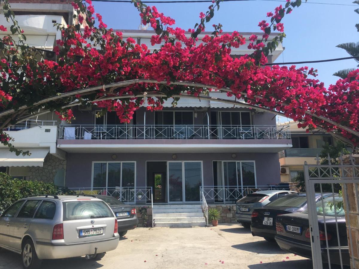 Irini Boutique Rooms!!! Himarë Exterior foto